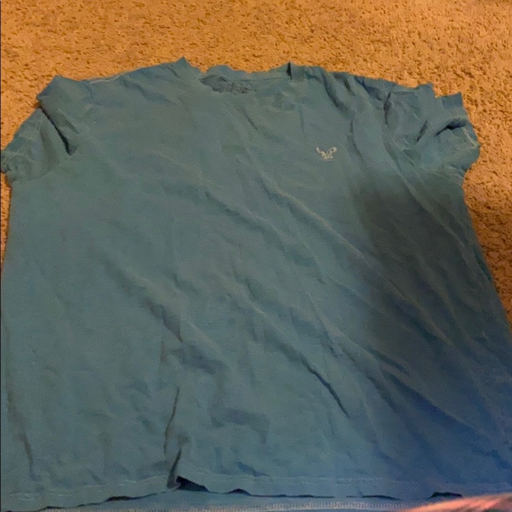 Tee